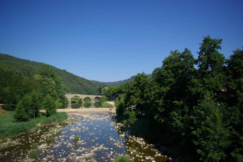 village saint jean du gard pont vieux