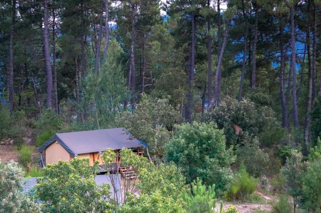 camping nature cévennes france