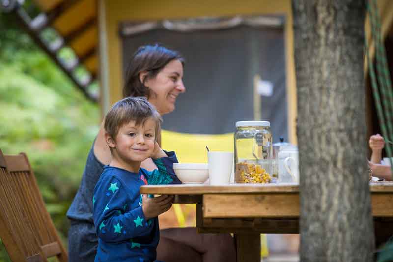 camping nature famille