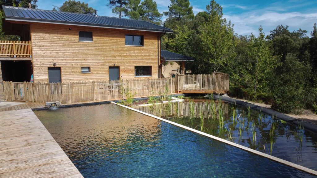 piscine naturelle camping bassin écologique